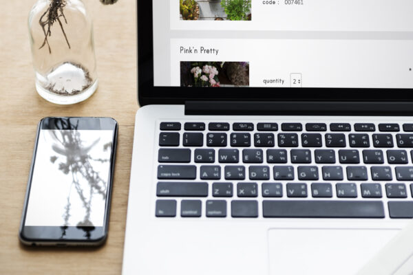 E-commerce Battle: Amazon vs Shopify vs eBay